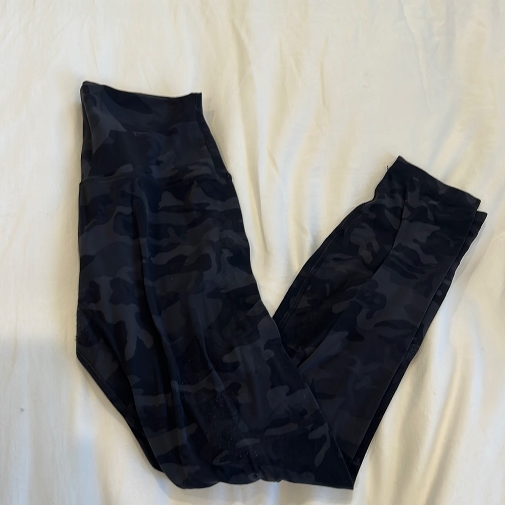 Lululemon Camo align leggings